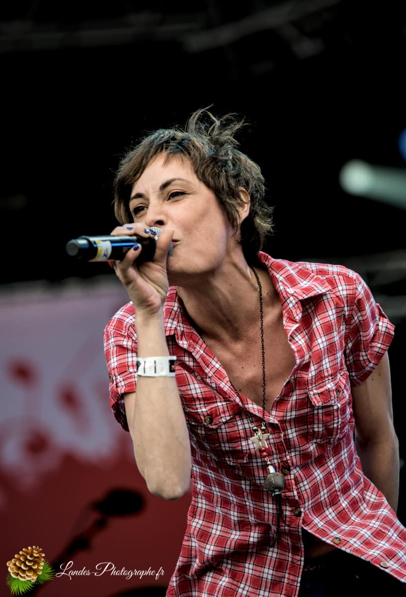 🚀 If The Kids lance le Garorock 2012 : Rock Électrique et Mission d'Ouverture If The Kids en concert au Festival Garorock 2012