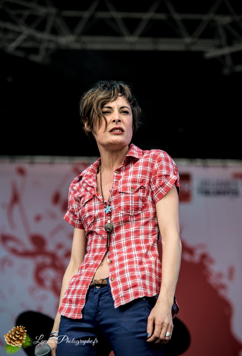 🚀 If The Kids lance le Garorock 2012 : Rock Électrique et Mission d'Ouverture If The Kids en concert au Festival Garorock 2012