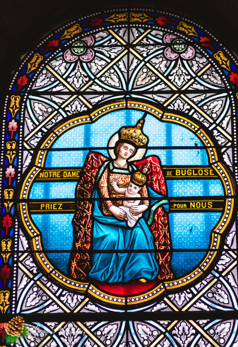 🌾 L'Église Saint-Martin d'Orx : Entre Marais et Traditions Eglise Saint-Martin d